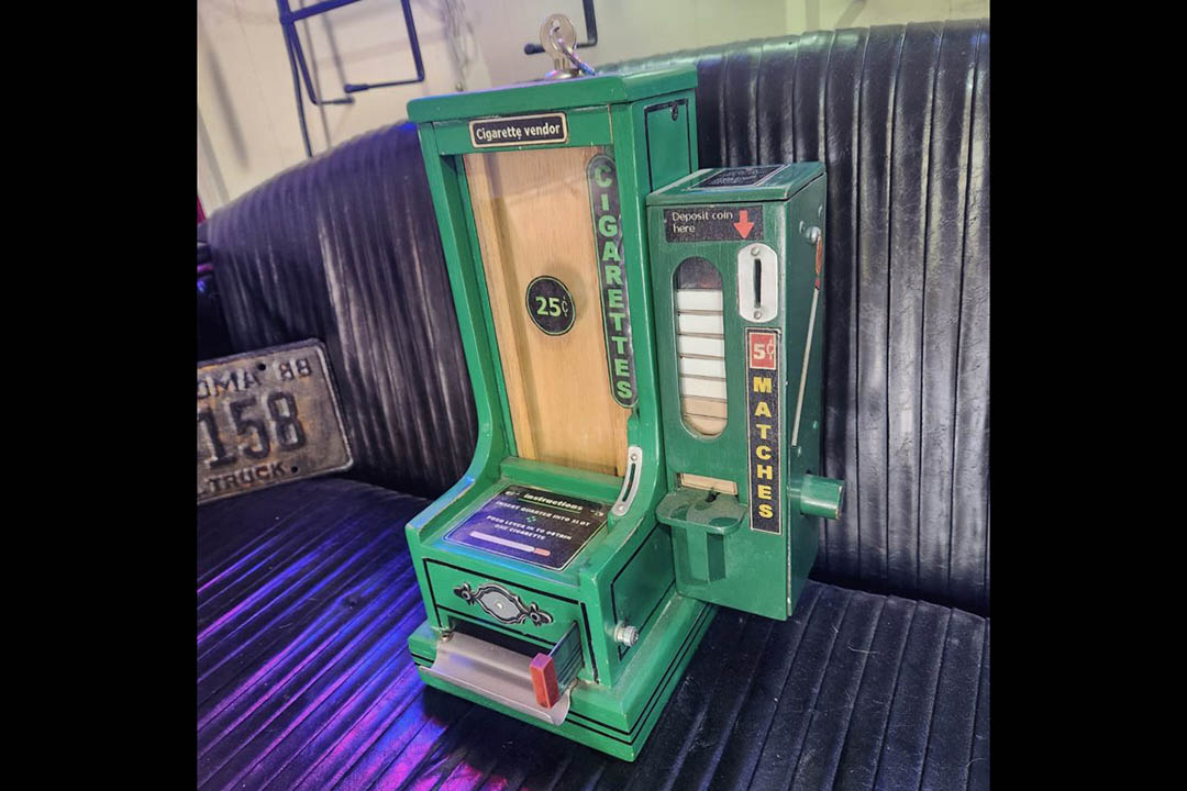 2nd Image of a N/A CIGARETTE & MATCHES DISPENSING MACHINE