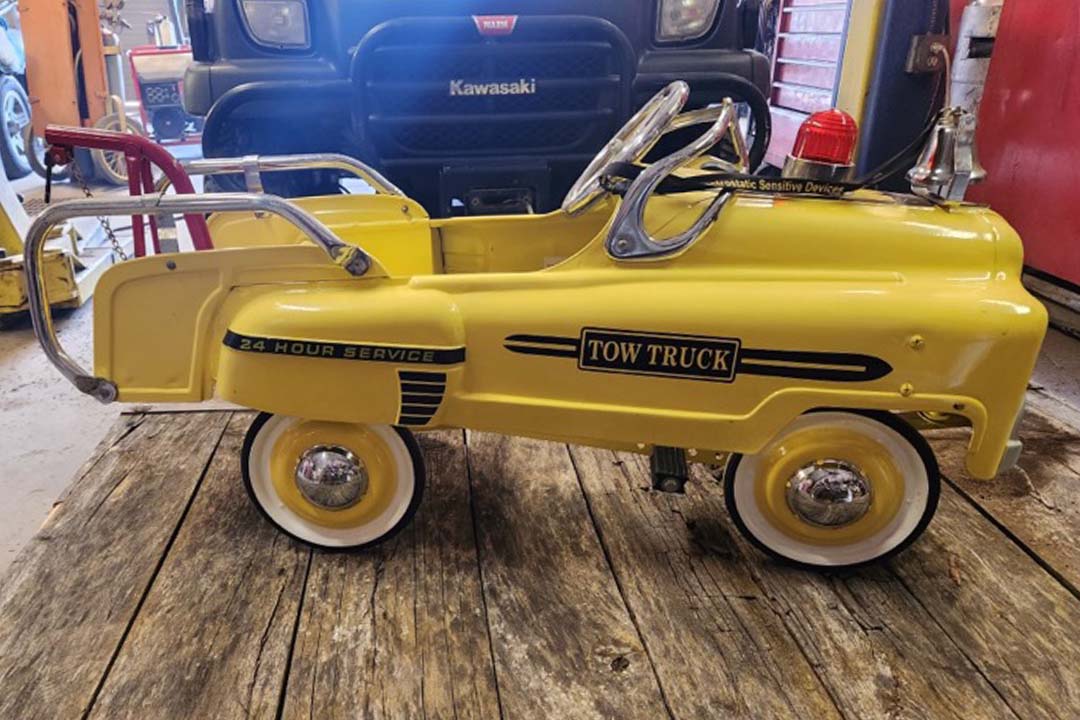 1st Image of a N/A PEDAL CAR (TOW TRUCK)