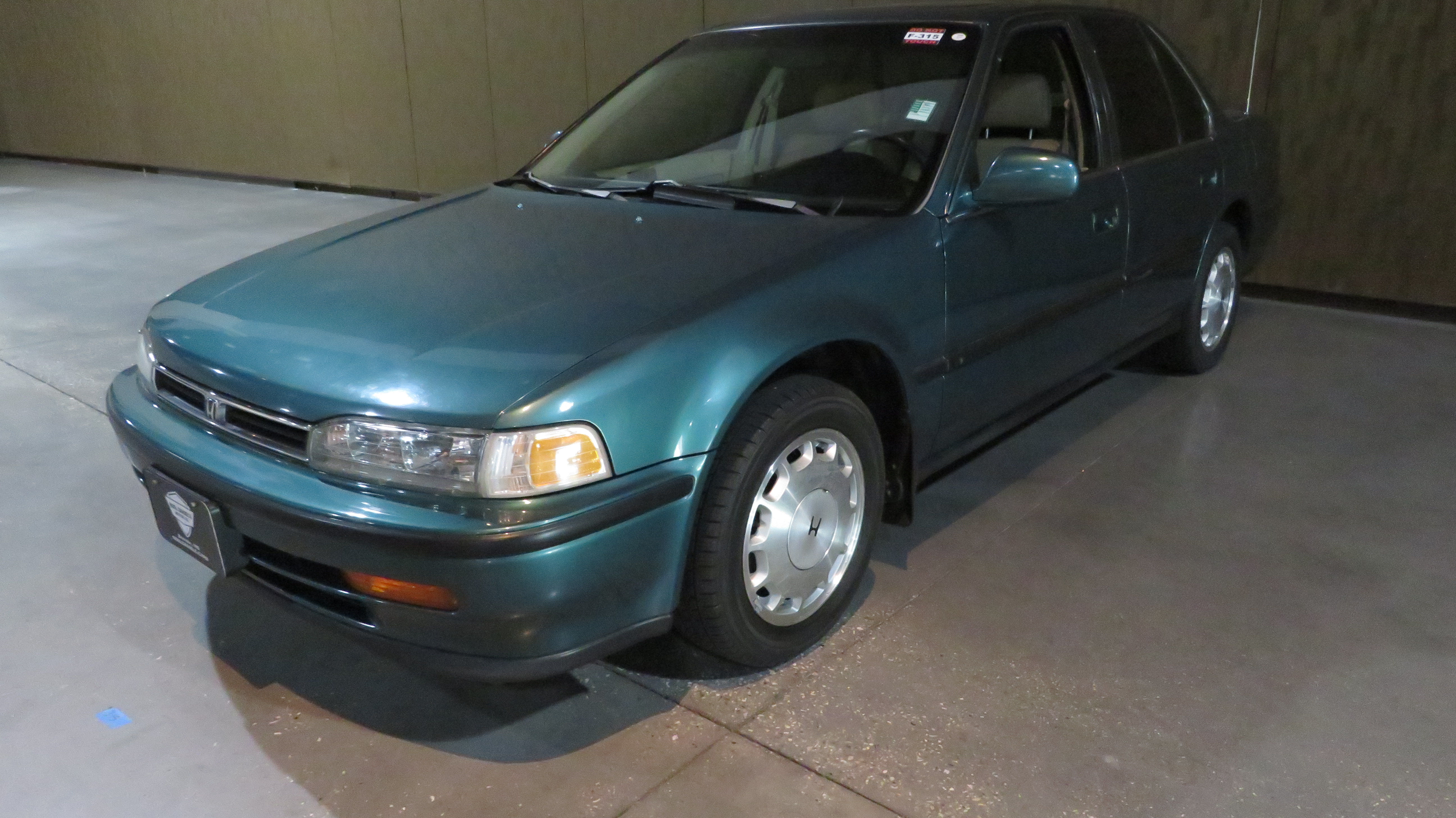 0th Image of a 1992 HONDA ACCORD EX