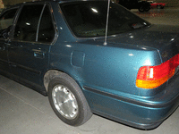 Image 2 of 11 of a 1992 HONDA ACCORD EX