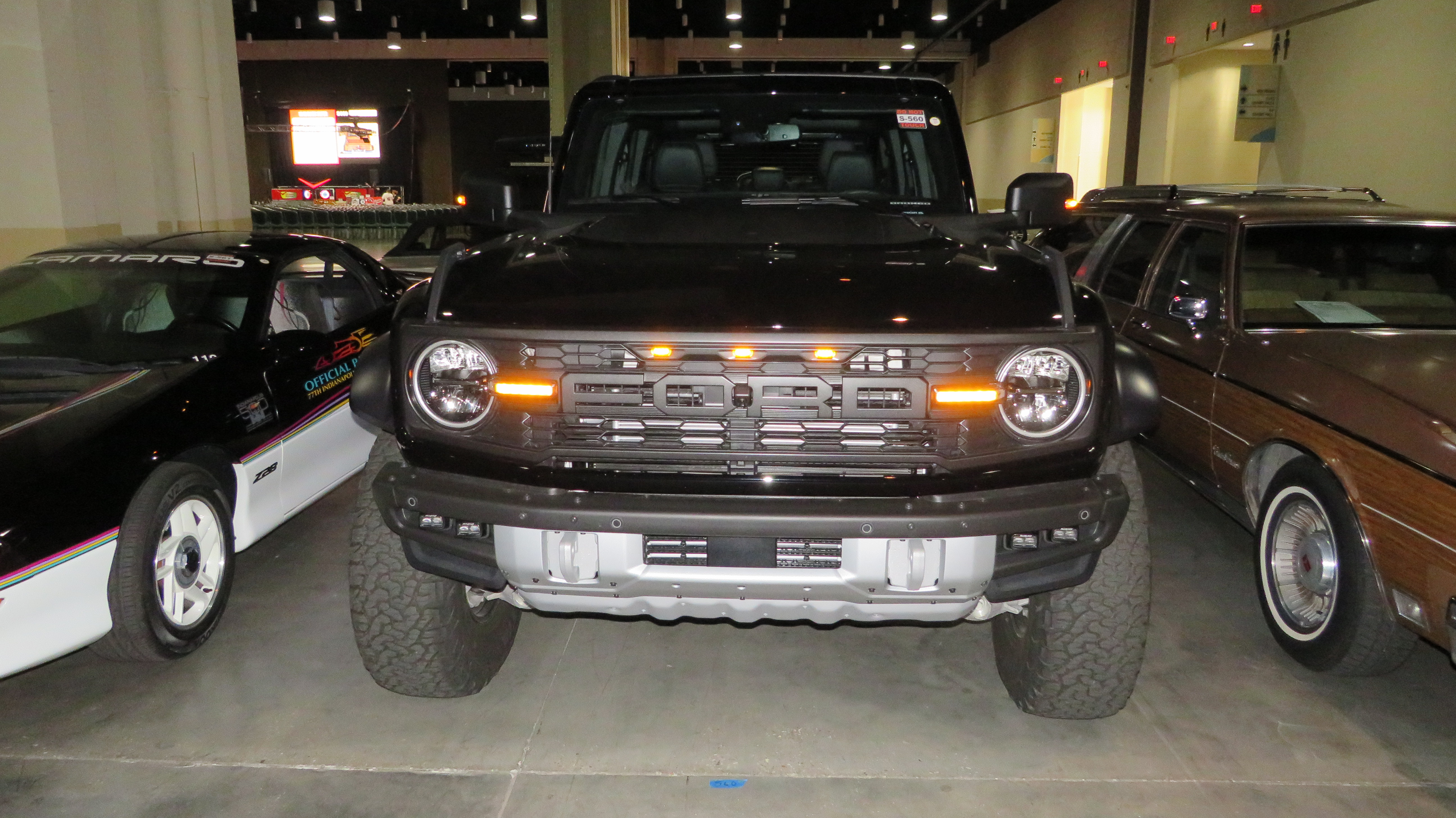 2nd Image of a 2023 FORD BRONCO ADVANCED RAPTOR
