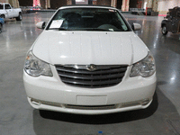 Image 4 of 14 of a 2008 CHRYSLER SEBRING TOURING