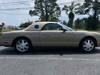 Image 3 of 10 of a 2005 FORD THUNDERBIRD