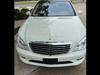 Image 3 of 10 of a 2008 MERCEDES-BENZ S-CLASS S550