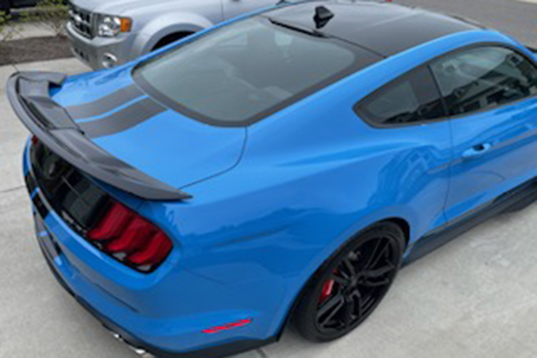4th Image of a 2022 FORD MUSTANG SHELBY GT500