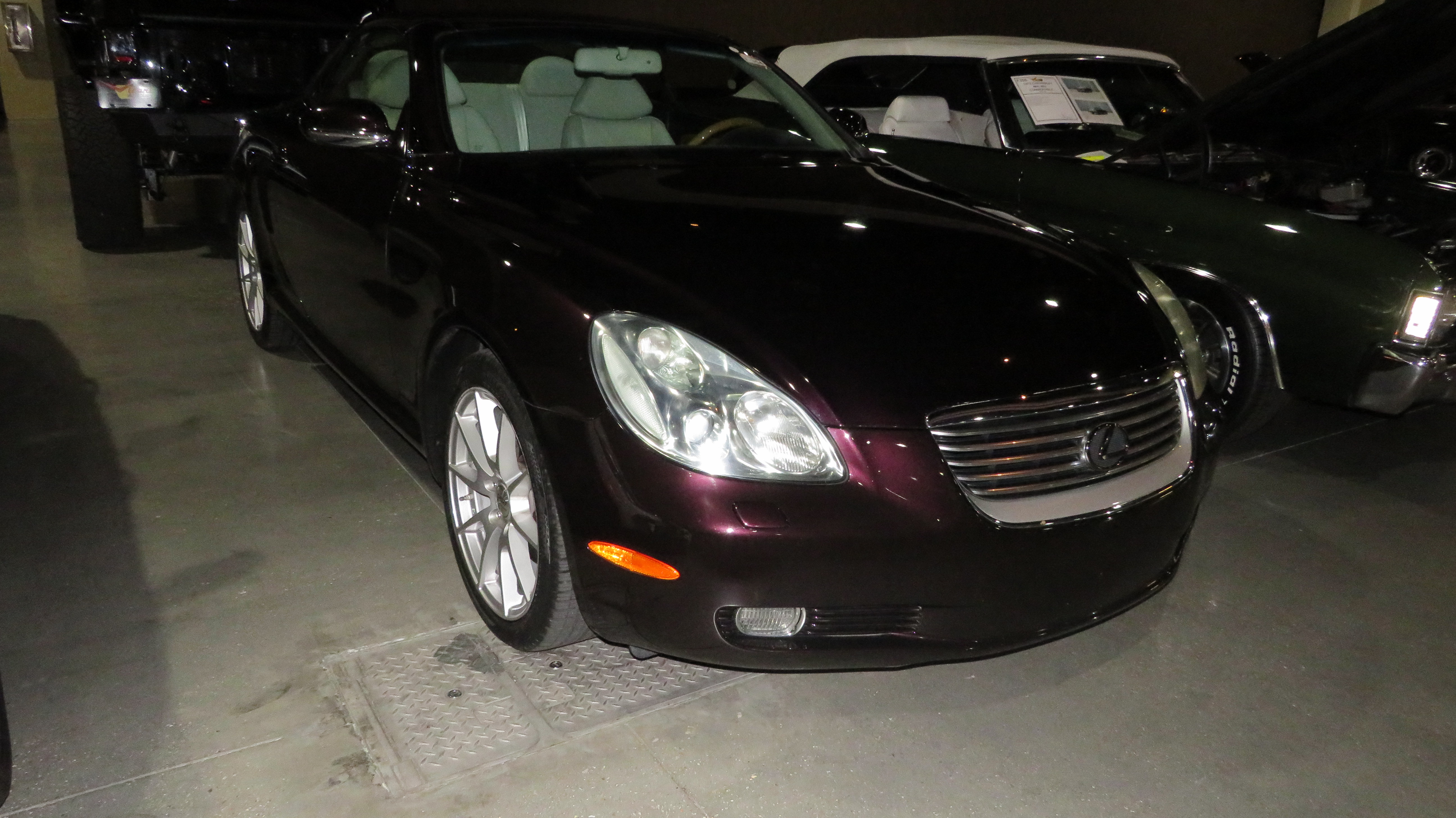 0th Image of a 2004 LEXUS SC 430