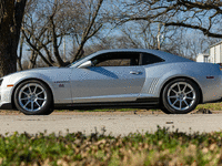 Image 3 of 10 of a 2010 CHEVROLET CAMARO 2SS