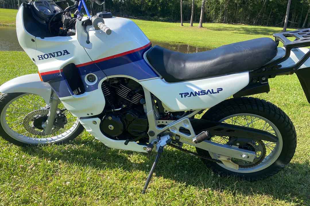 1st Image of a 1989 HONDA TRANSALP 600