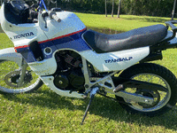 Image 2 of 4 of a 1989 HONDA TRANSALP 600