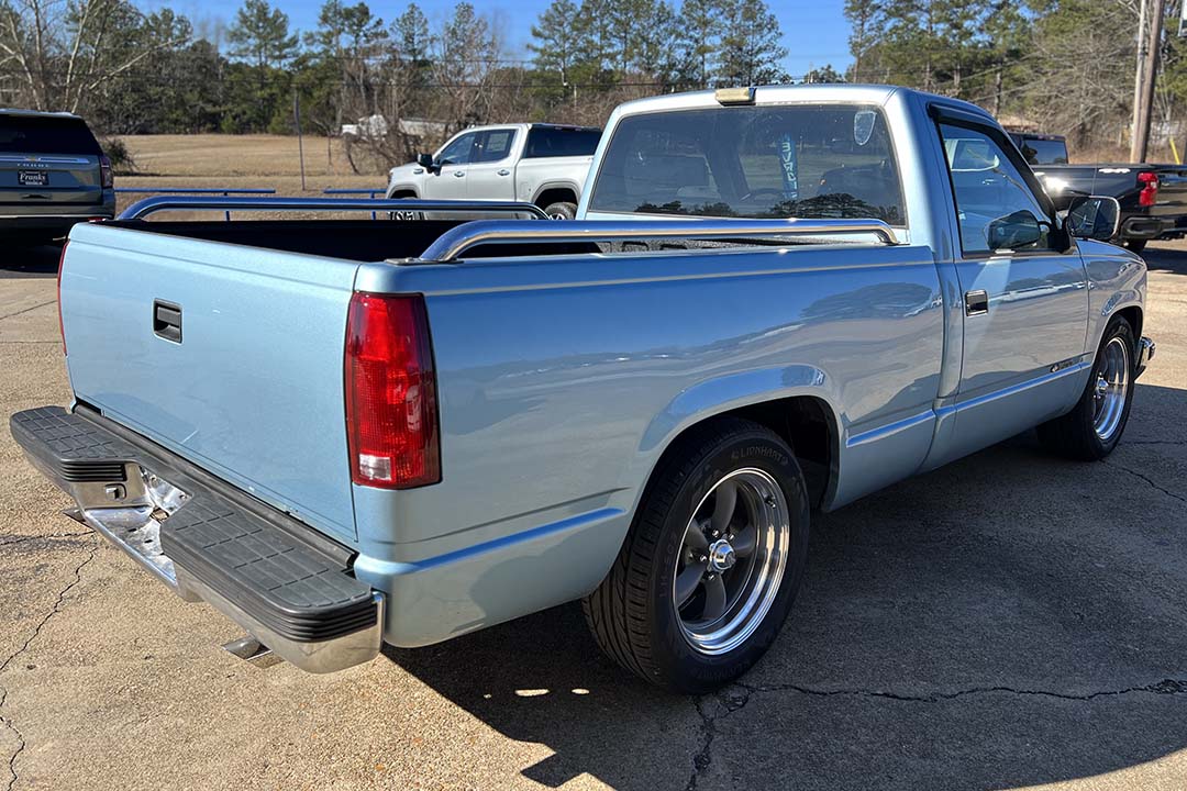 3rd Image of a 1989 CHEVROLET C1500