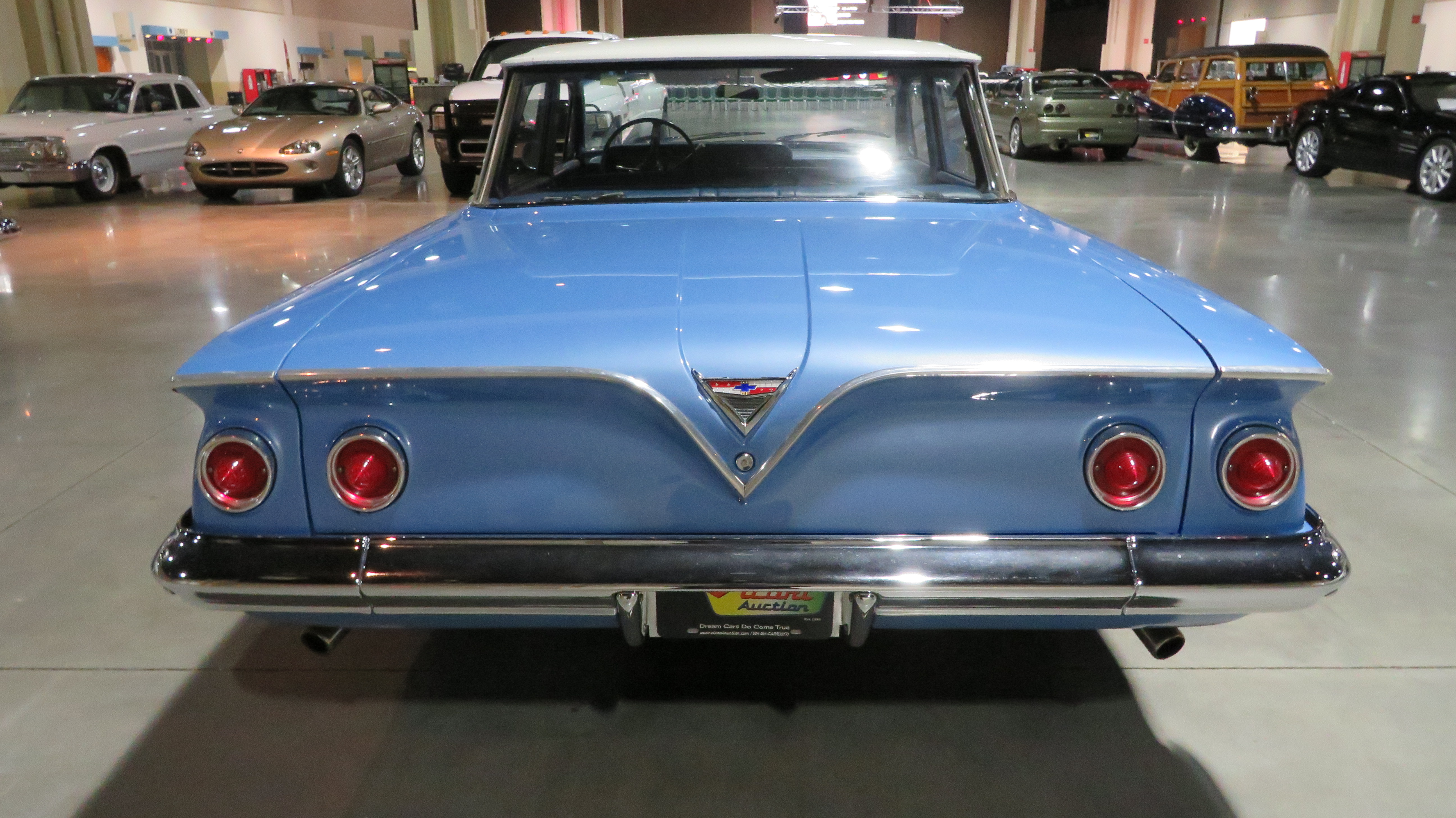 4th Image of a 1961 CHEVROLET BELAIR