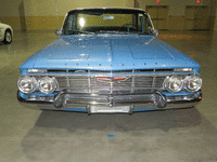 Image 4 of 13 of a 1961 CHEVROLET BELAIR