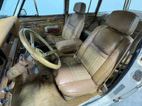 Image 2 of 2 of a 1985 JEEP GRAND WAGONEER