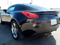 Image 5 of 20 of a 2009 PONTIAC SOLSTICE