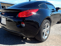 Image 7 of 20 of a 2009 PONTIAC SOLSTICE