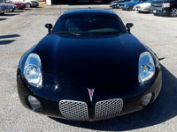 Image 8 of 20 of a 2009 PONTIAC SOLSTICE