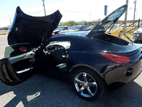 Image 12 of 20 of a 2009 PONTIAC SOLSTICE