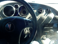 Image 14 of 20 of a 2009 PONTIAC SOLSTICE