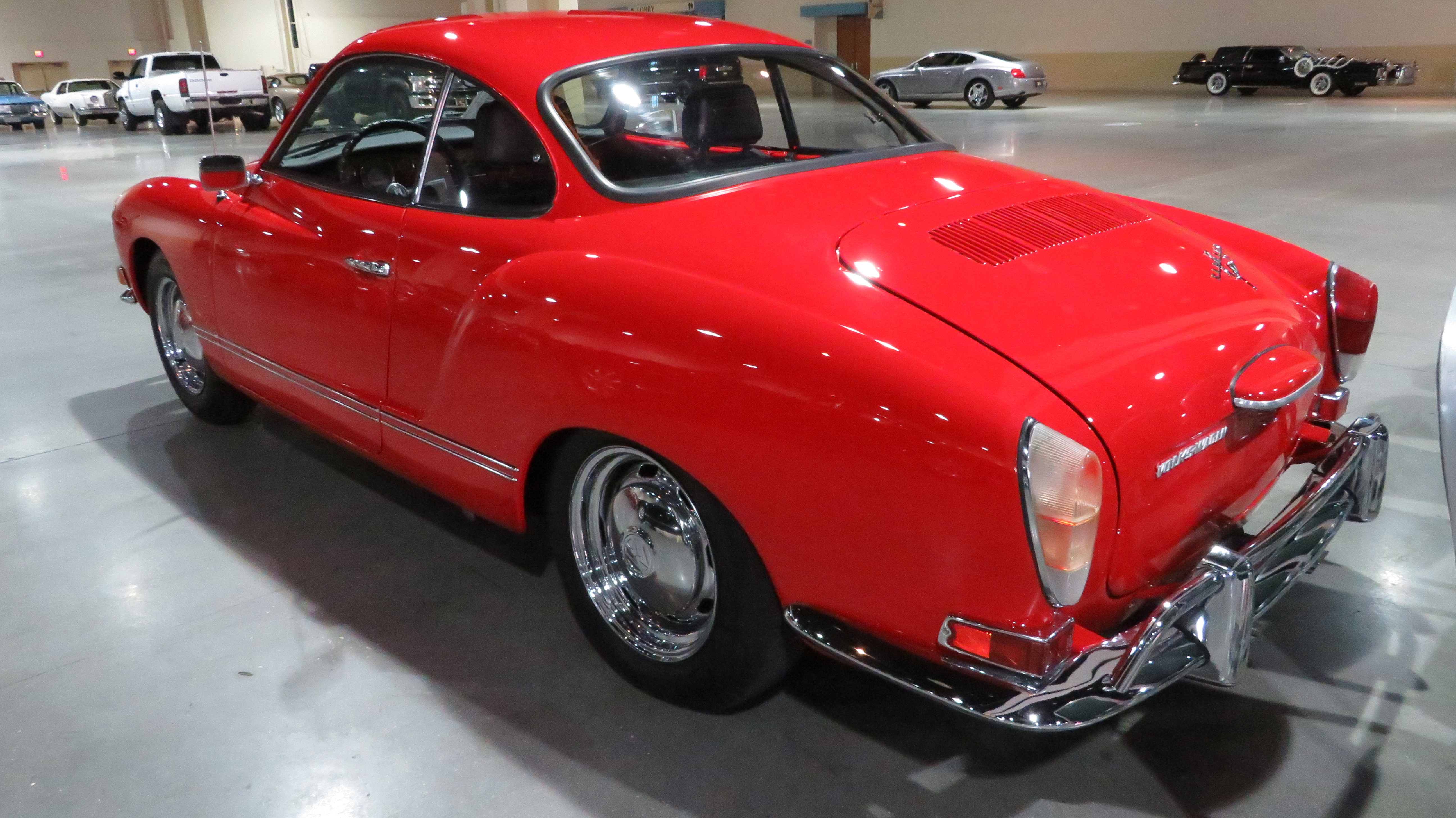 1st Image of a 1971 VOLKSWAGEN KARMANN GHIA