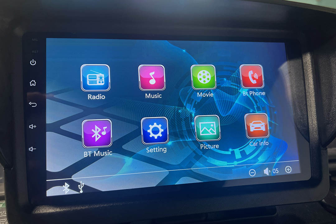 3rd Image of a 2023 EVOLUTION 6 PASS