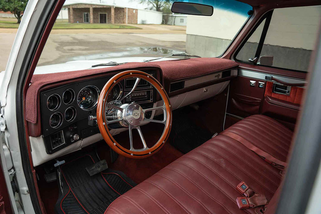 15th Image of a 1982 CHEVROLET C10
