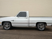 Image 5 of 29 of a 1982 CHEVROLET C10