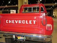 Image 4 of 12 of a 1985 CHEVROLET K10