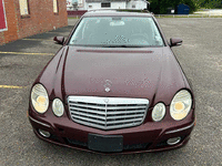 Image 2 of 4 of a 2007 MERCEDES-BENZ E-CLASS E350