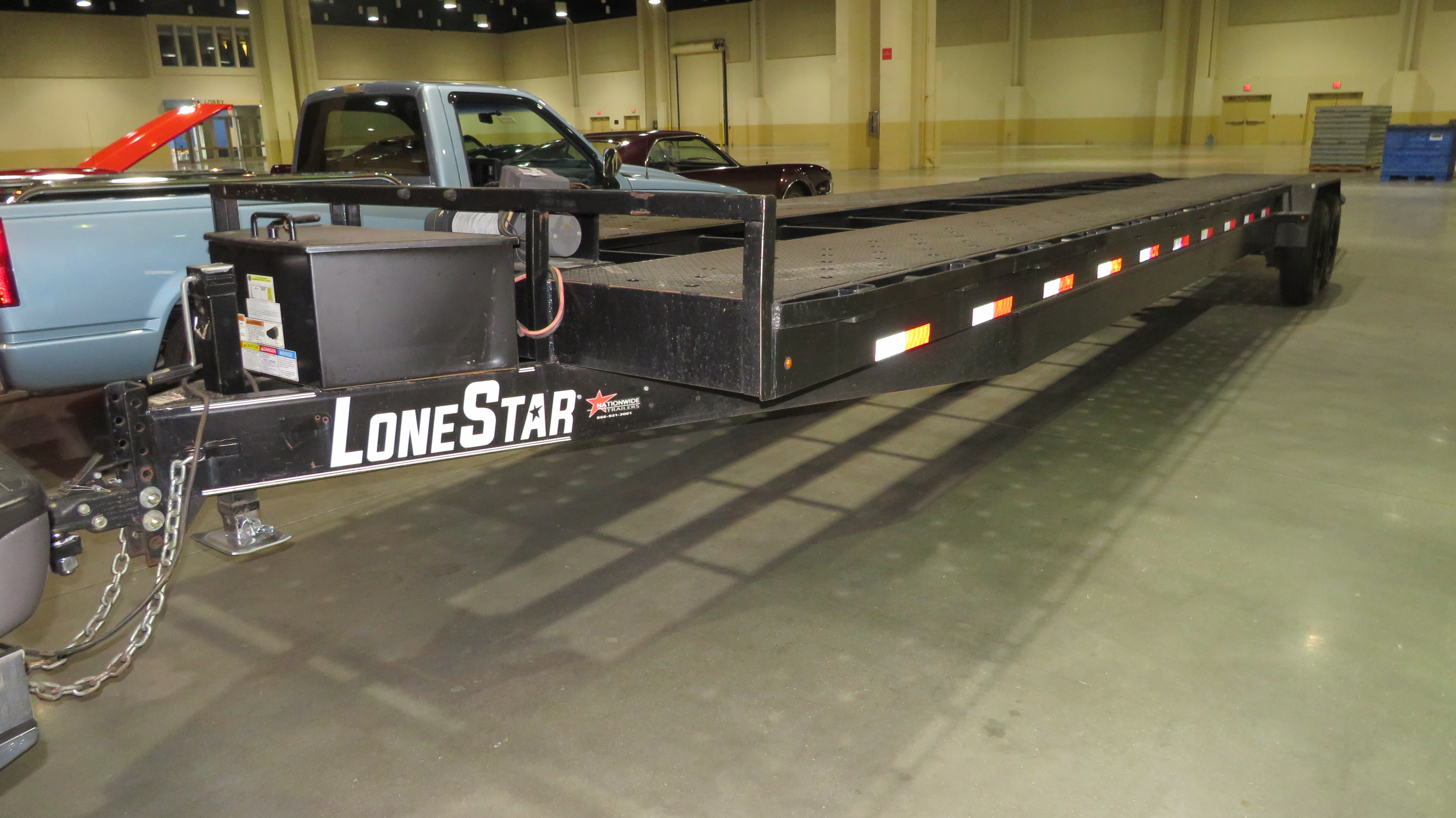 4th Image of a 2018 LONESTAR HAULER