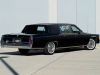 Image 2 of 17 of a 1983 CADILLAC FLEETWOOD LIMOUSINE FORMAL