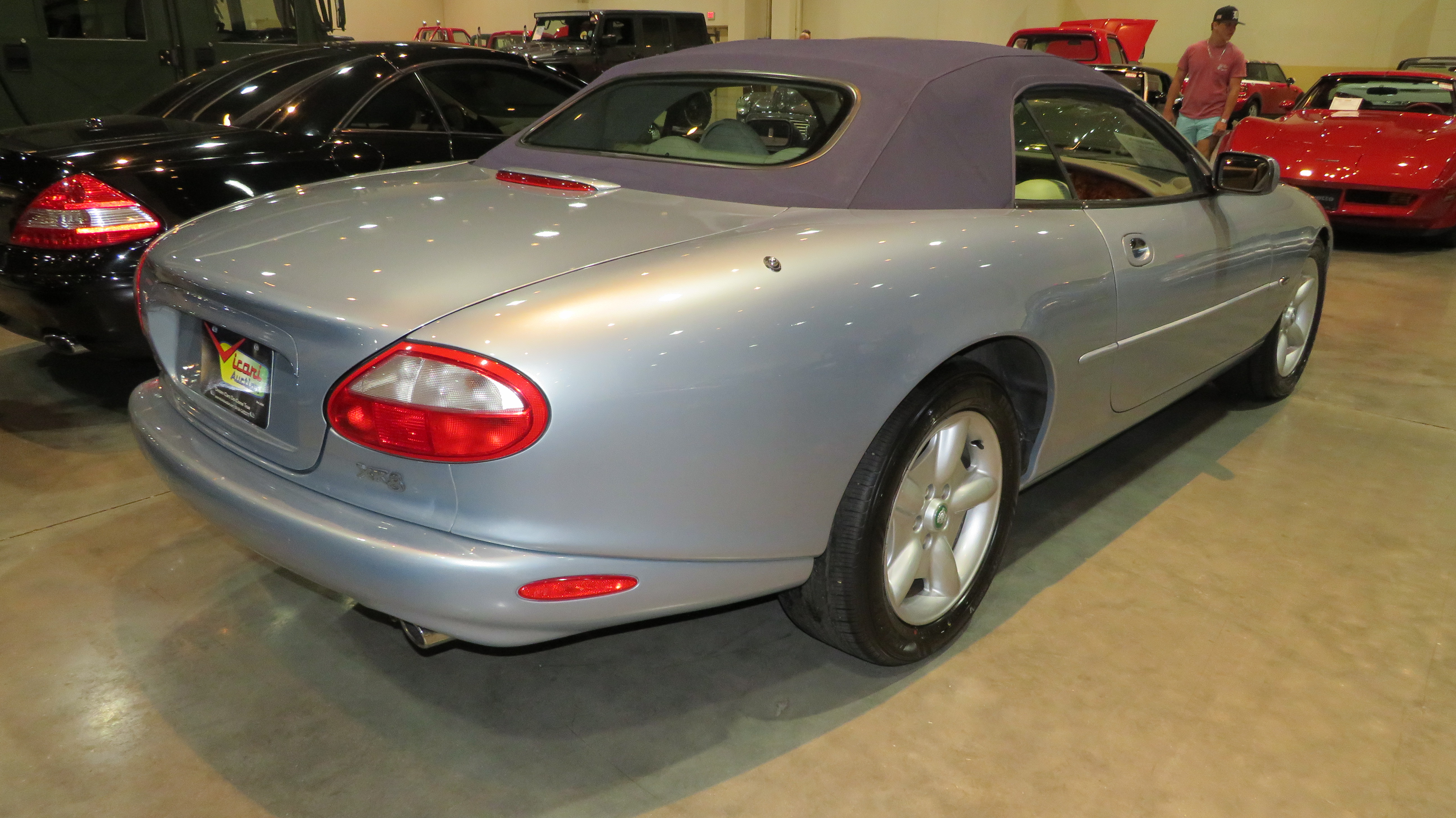 9th Image of a 1997 JAGUAR XK8 XK