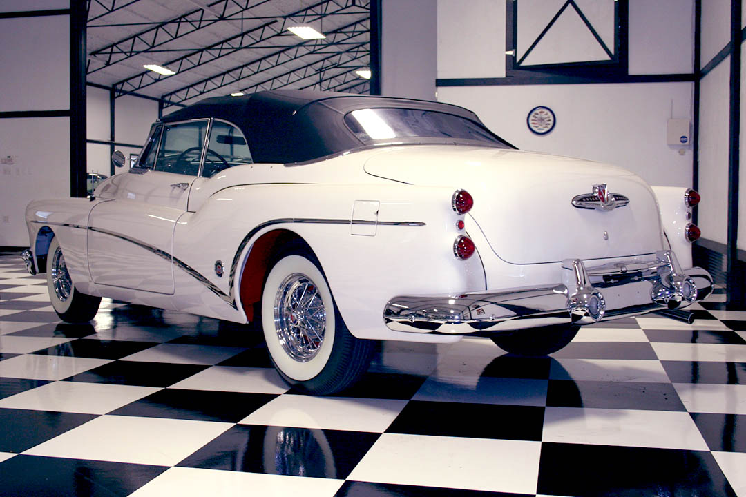 2nd Image of a 1953 BUICK SKYLARK