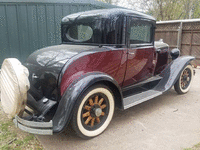 Image 3 of 8 of a 1929 PONTIAC BIG COUPE