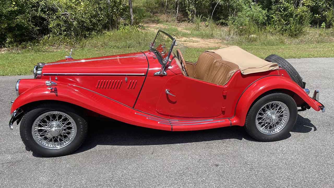 1st Image of a 1954 MG TF ROADSTER