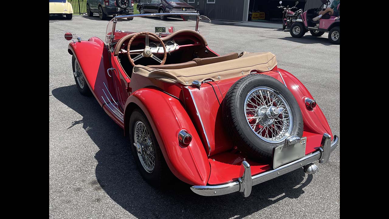 3rd Image of a 1954 MG TF ROADSTER