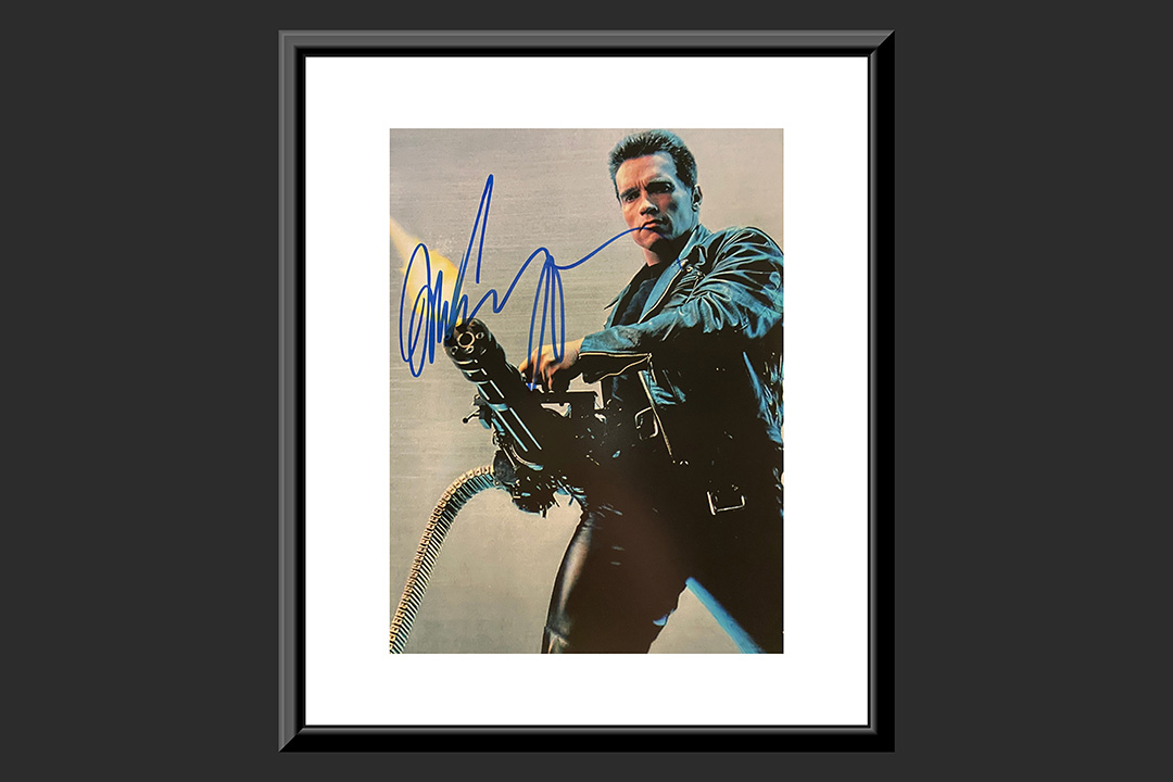 0th Image of a N/A THE TERMINATOR ARNOLD SCHWARZENEGGER SIGNED MOVIE PHOTO