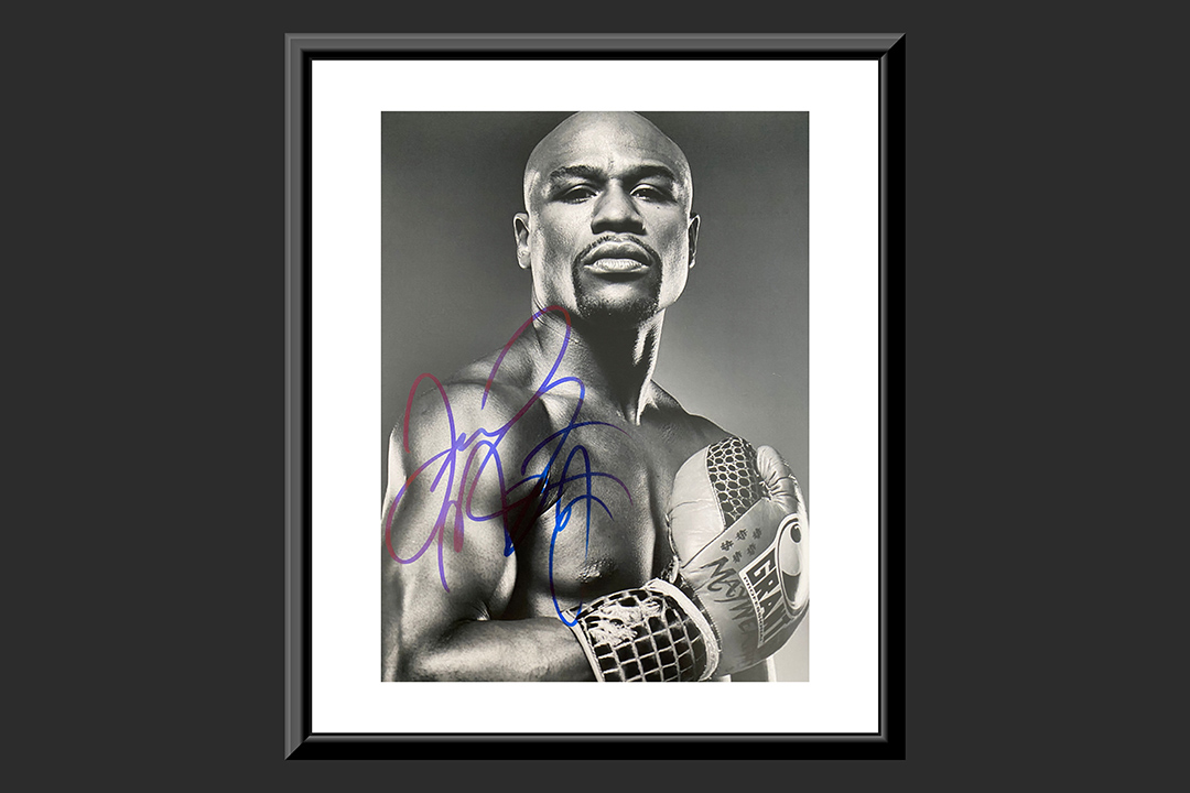 0th Image of a N/A FLOYD MAYWEATHER JR SIGNED PHOTO