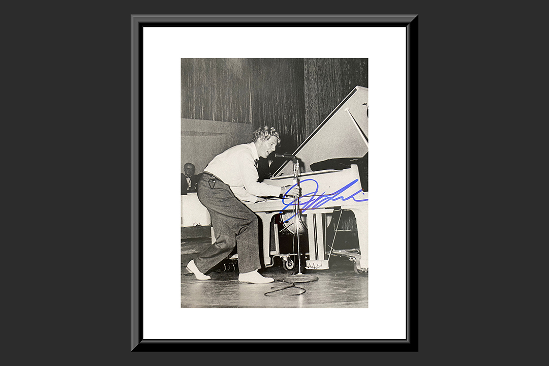 0th Image of a N/A JERRY LEE LEWIS SIGNED PHOTO