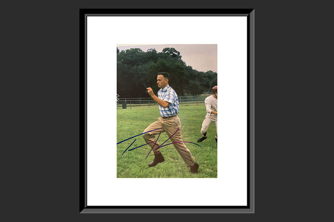 0th Image of a N/A FOREST GUMP TOM HANKS SIGNED