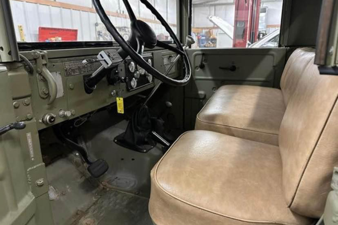 2nd Image of a 1952 DODGE M37
