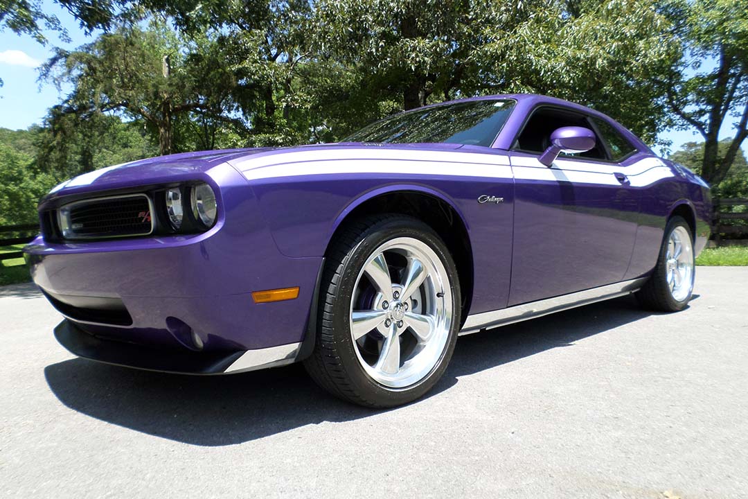 1st Image of a 2010 DODGE CHALLENGER R/T