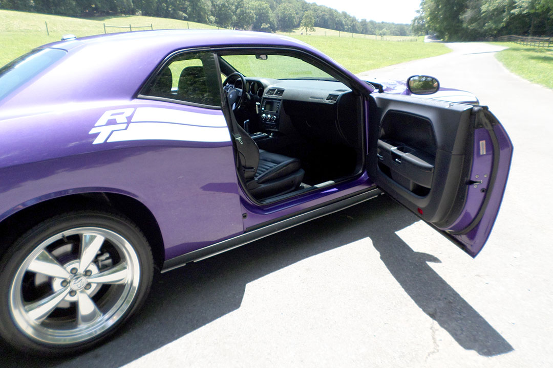 10th Image of a 2010 DODGE CHALLENGER R/T