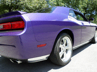Image 9 of 18 of a 2010 DODGE CHALLENGER R/T