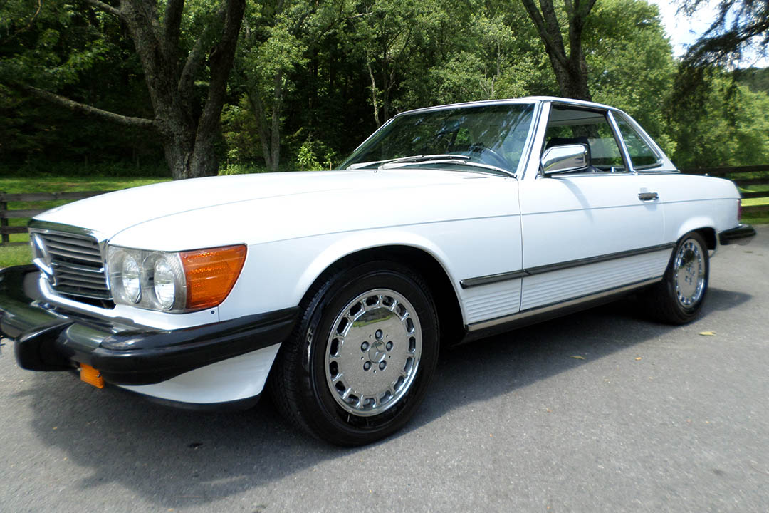 1st Image of a 1987 MERCEDES-BENZ 560 560SL