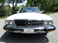Image 6 of 12 of a 1987 MERCEDES-BENZ 560 560SL