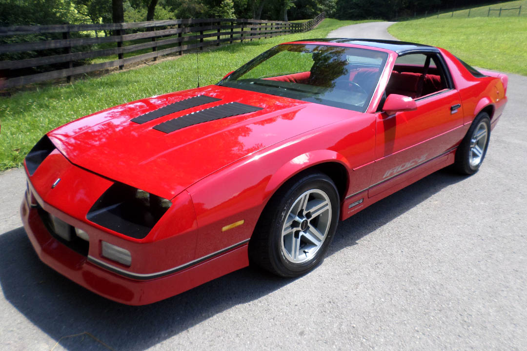 1st Image of a 1987 CHEVROLET CAMARO