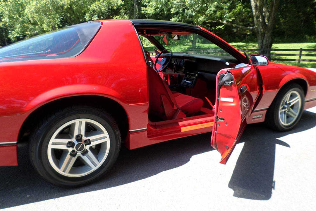 9th Image of a 1987 CHEVROLET CAMARO