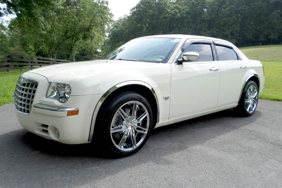 0th Image of a 2006 CHRYSLER 300C