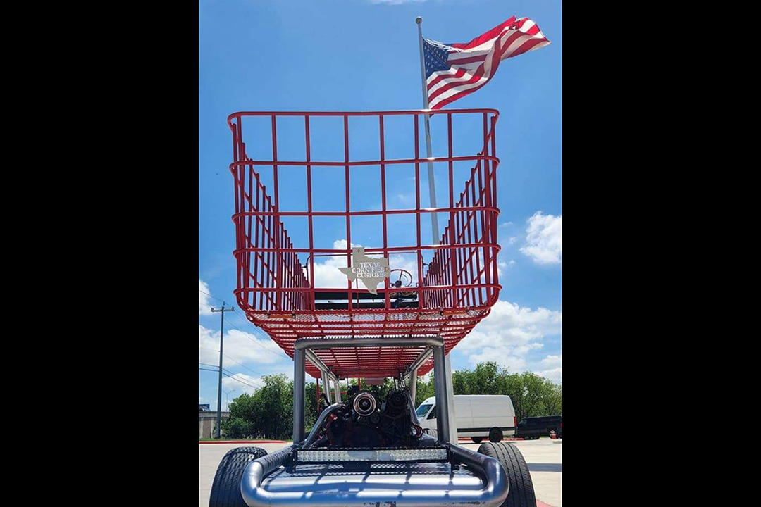 3rd Image of a 1999 GMC SHOPPING CART