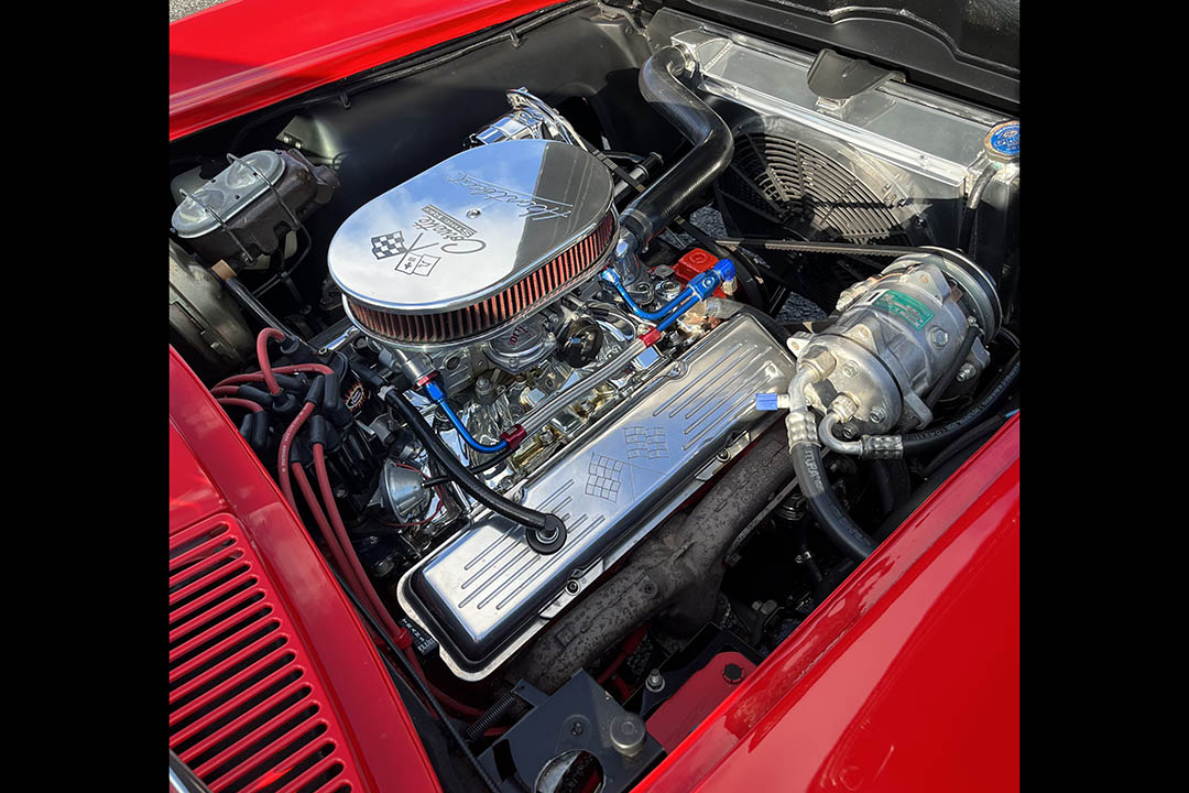 23rd Image of a 1964 CHEVROLET CORVETTE